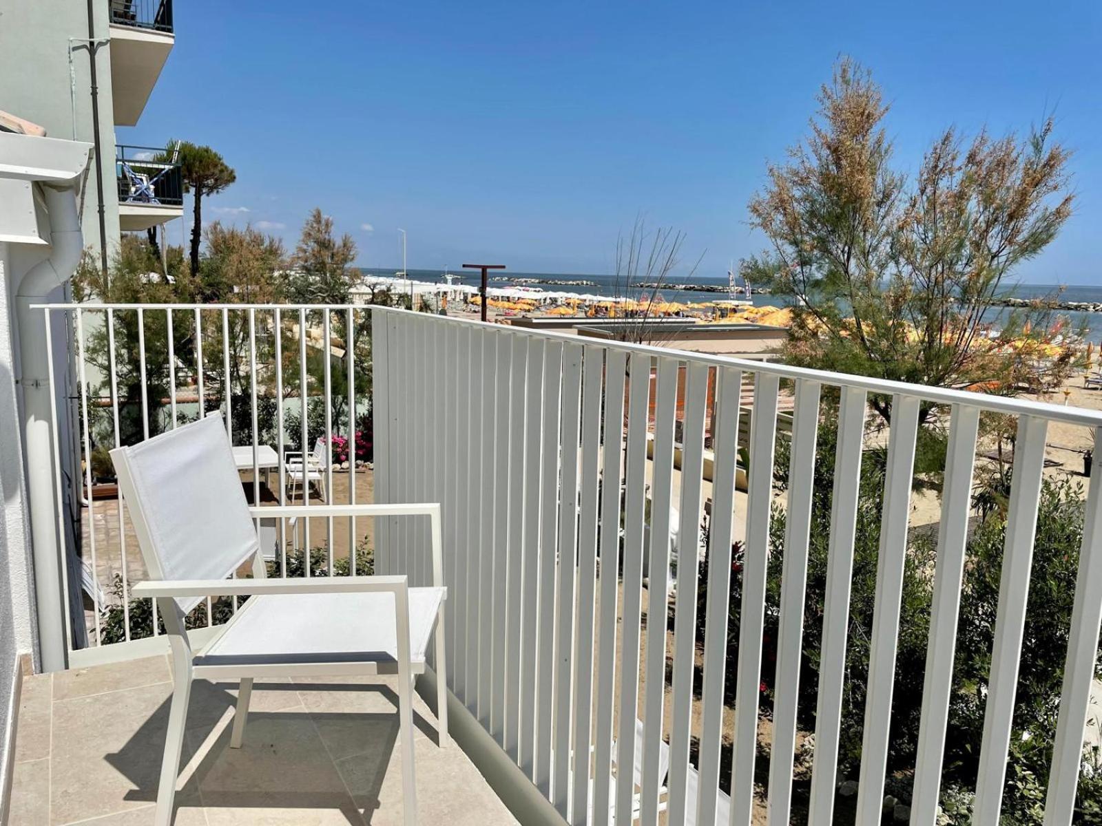 Villa Le Agavi Luxory Beach Surfhouse Bellaria-Igea Marina Zewnętrze zdjęcie